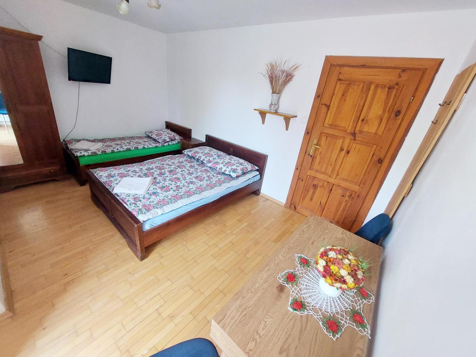 Wisniowy Gaj Villa Ujanowice Exteriör bild