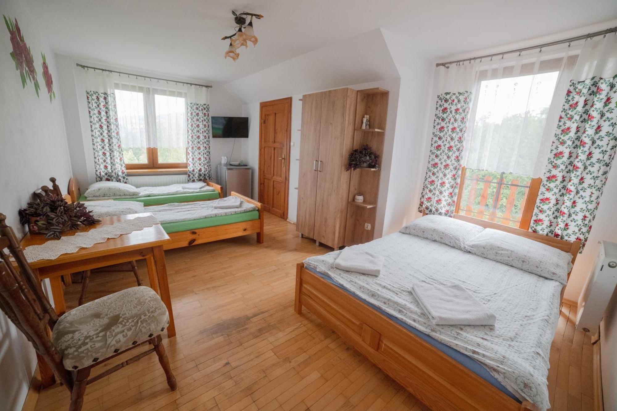 Wisniowy Gaj Villa Ujanowice Exteriör bild